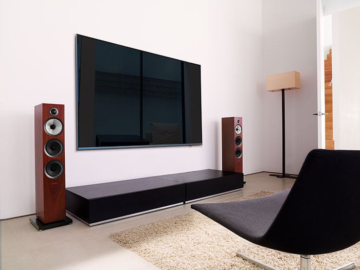Bowers & Wilkins 704 S2 Lifestyle