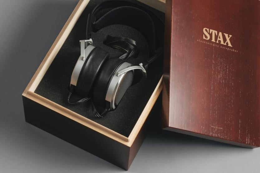 SR-007A to model słuchawek elektrostatycznych STAX, który na rynku ukazał się kilka lat temu